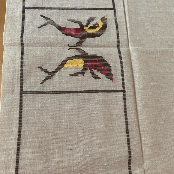 Vintage marine life table topper w/6 cocktail napkins hand cross stitched linen - Picture 8 of 8